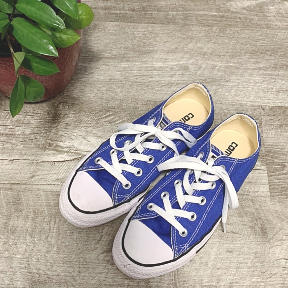 😎 BOGO - Converse Royal Blue Chuck Taylors